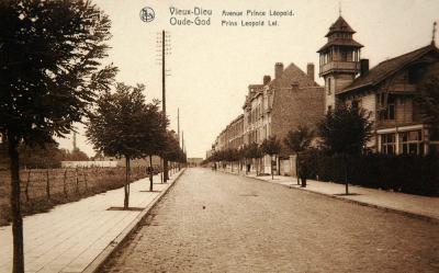 Mortsel: Vieux-Dieu Avenue Prince Léopold - Oude-God Prins Leopold