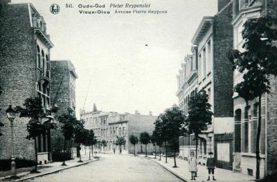 Mortsel: Oude-God Pieter Reypenslei - Vieux-Dieu Avenue Pierre Reyp