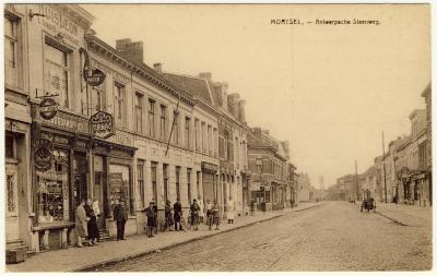 Mortsel: Antwerpsestraat winkelstraat rond 1925
