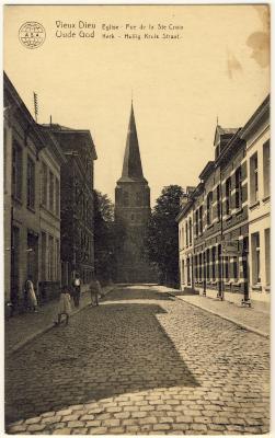 Mortsel: Heilig-Kruisstraat met Heilig-Kruiskerk