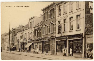 Mortsel: Winkels Antwerpsestraat jaren twintig vorige eeuw